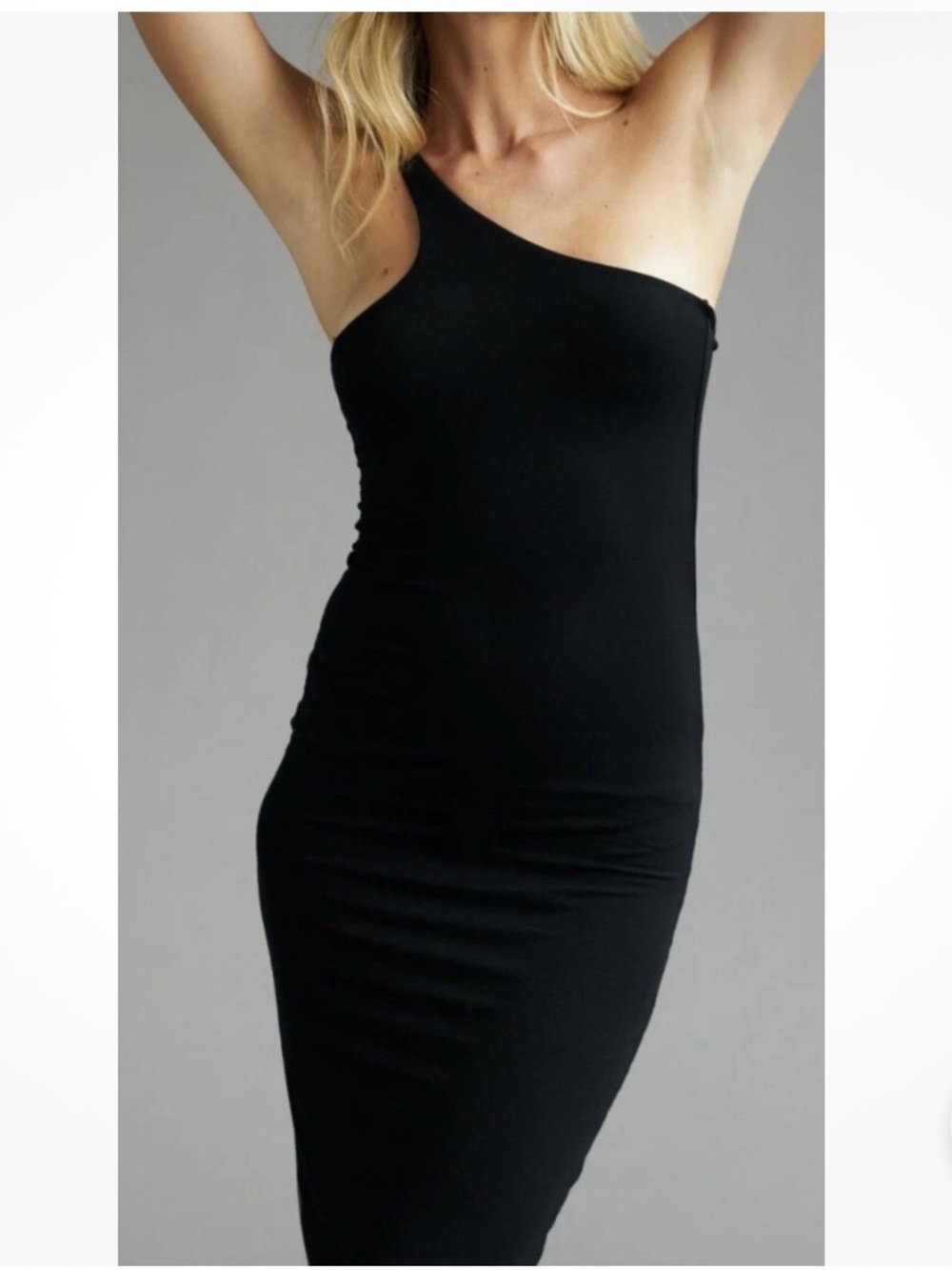 Velvet by Graham & Spencer Black One-Shoulder Maxi Dress Size S